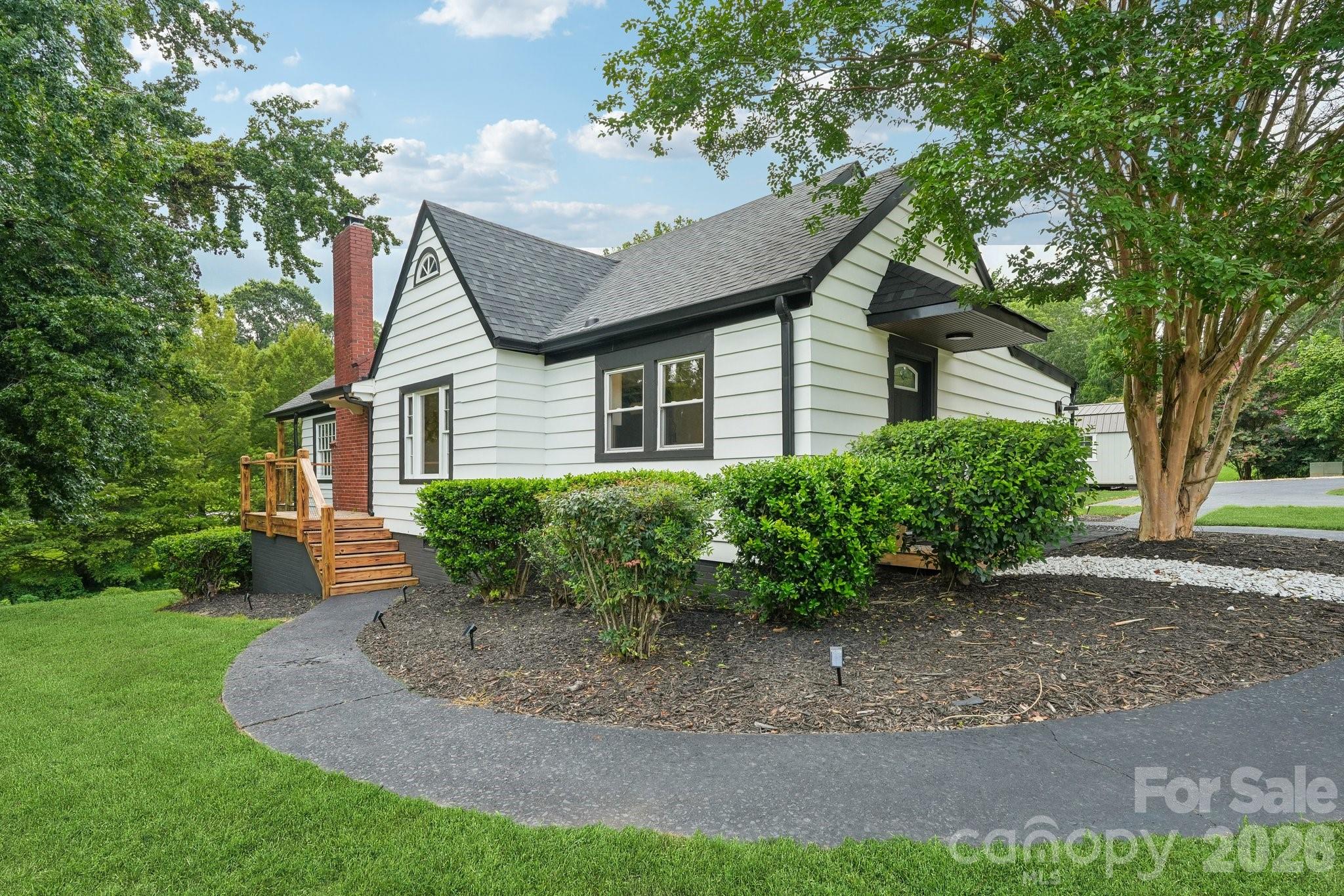 110 N Westover Drive