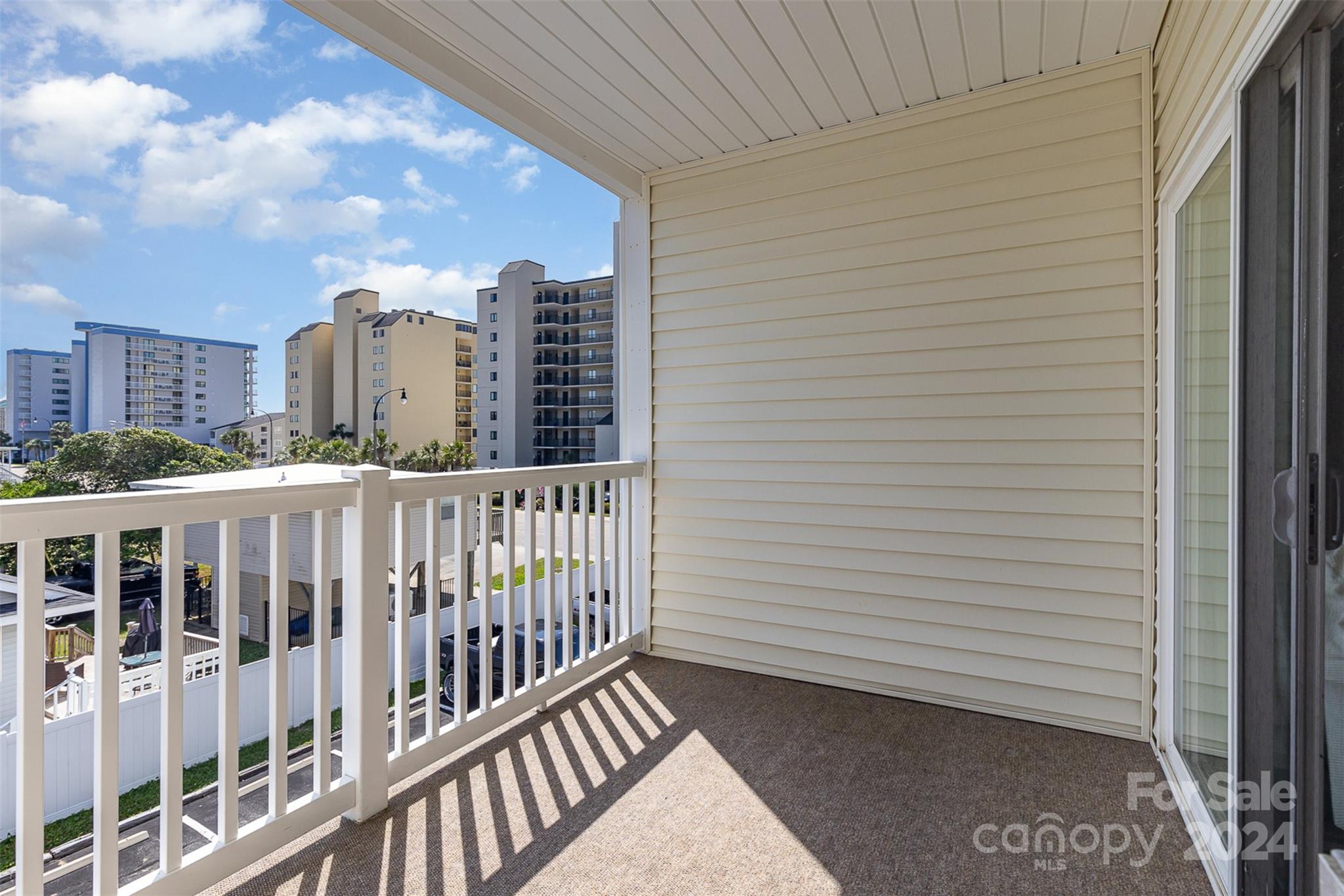 Ocean Pier II - Residential