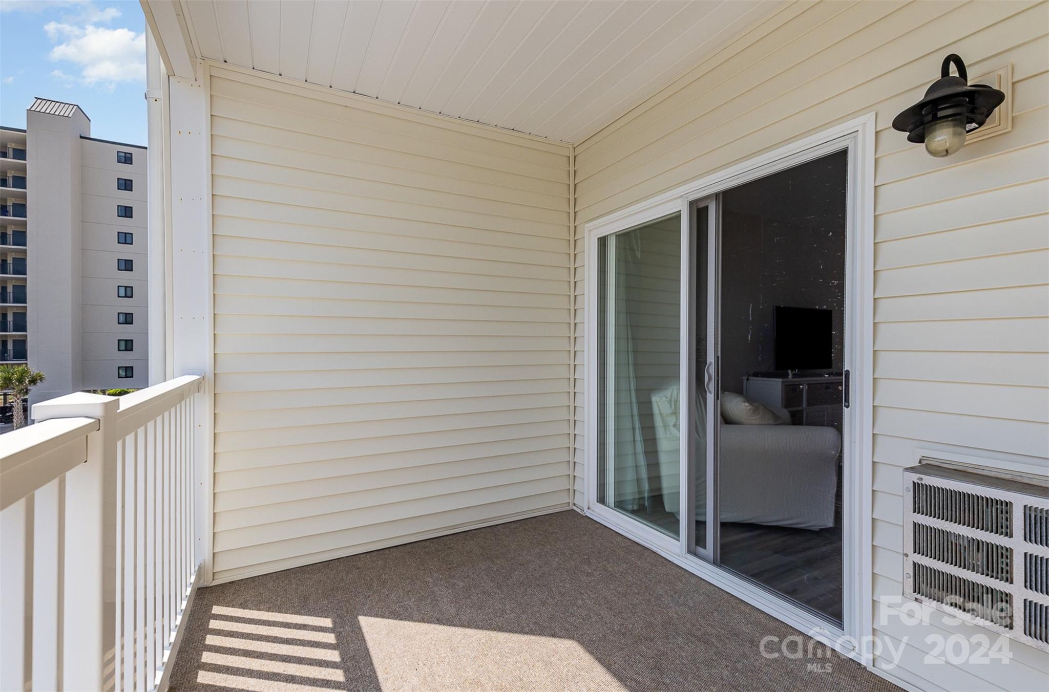 Ocean Pier II - Residential