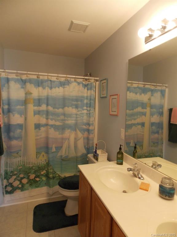 Autumn Cove At Lake Wylie - Residential