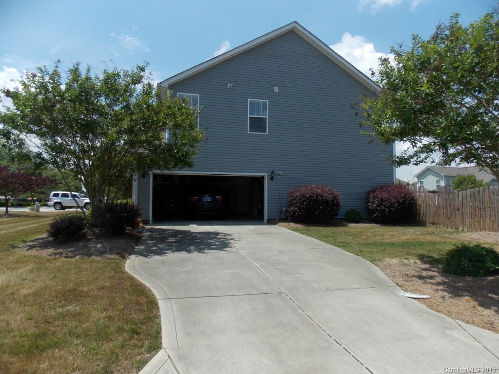 Autumn Cove At Lake Wylie - Residential