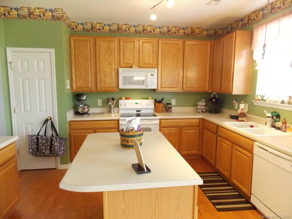 Autumn Cove At Lake Wylie - Residential