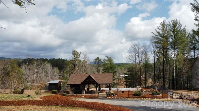 The Peninsula at Lake James - Land