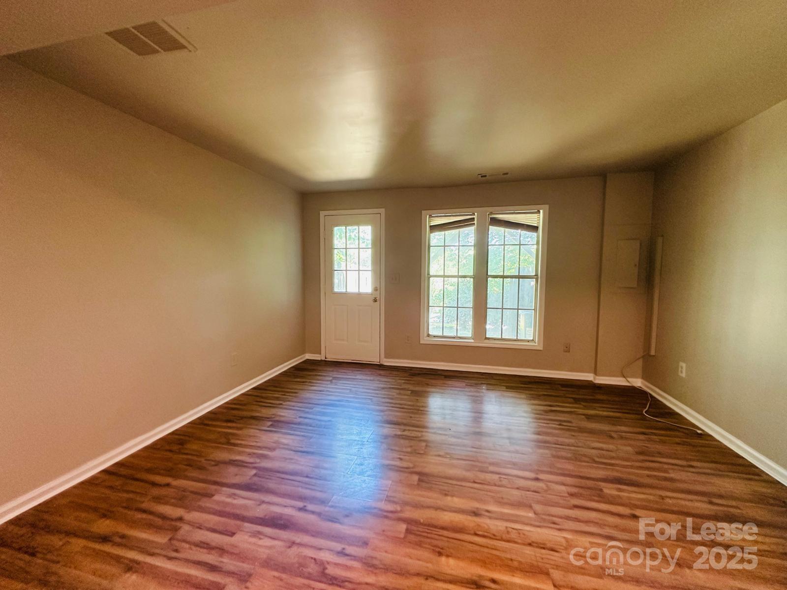 Alexander Towne - Residential Lease