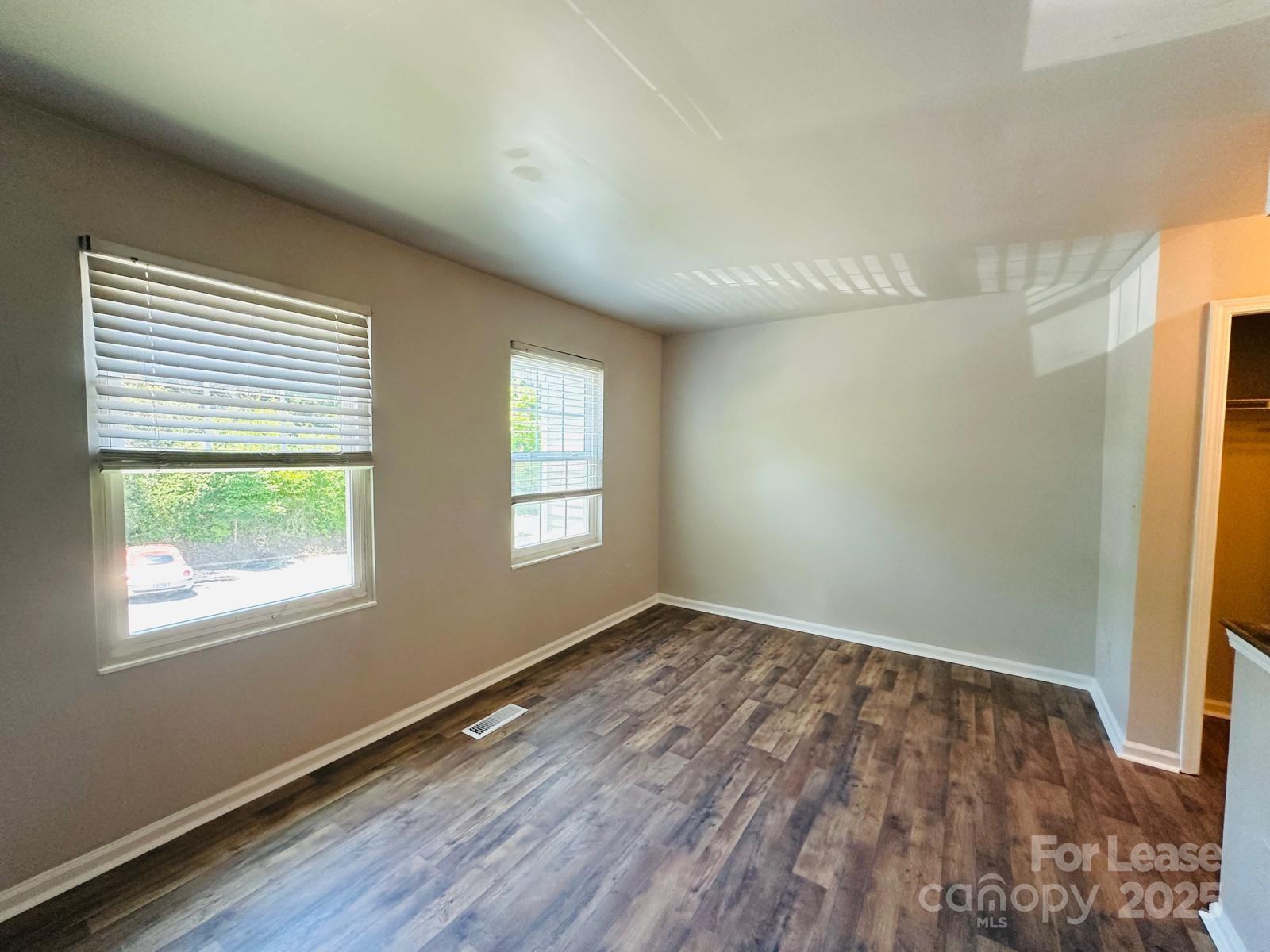 Alexander Towne - Residential Lease