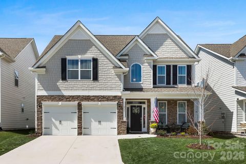 265 Fox Cove Road Hendersonville NC 28792