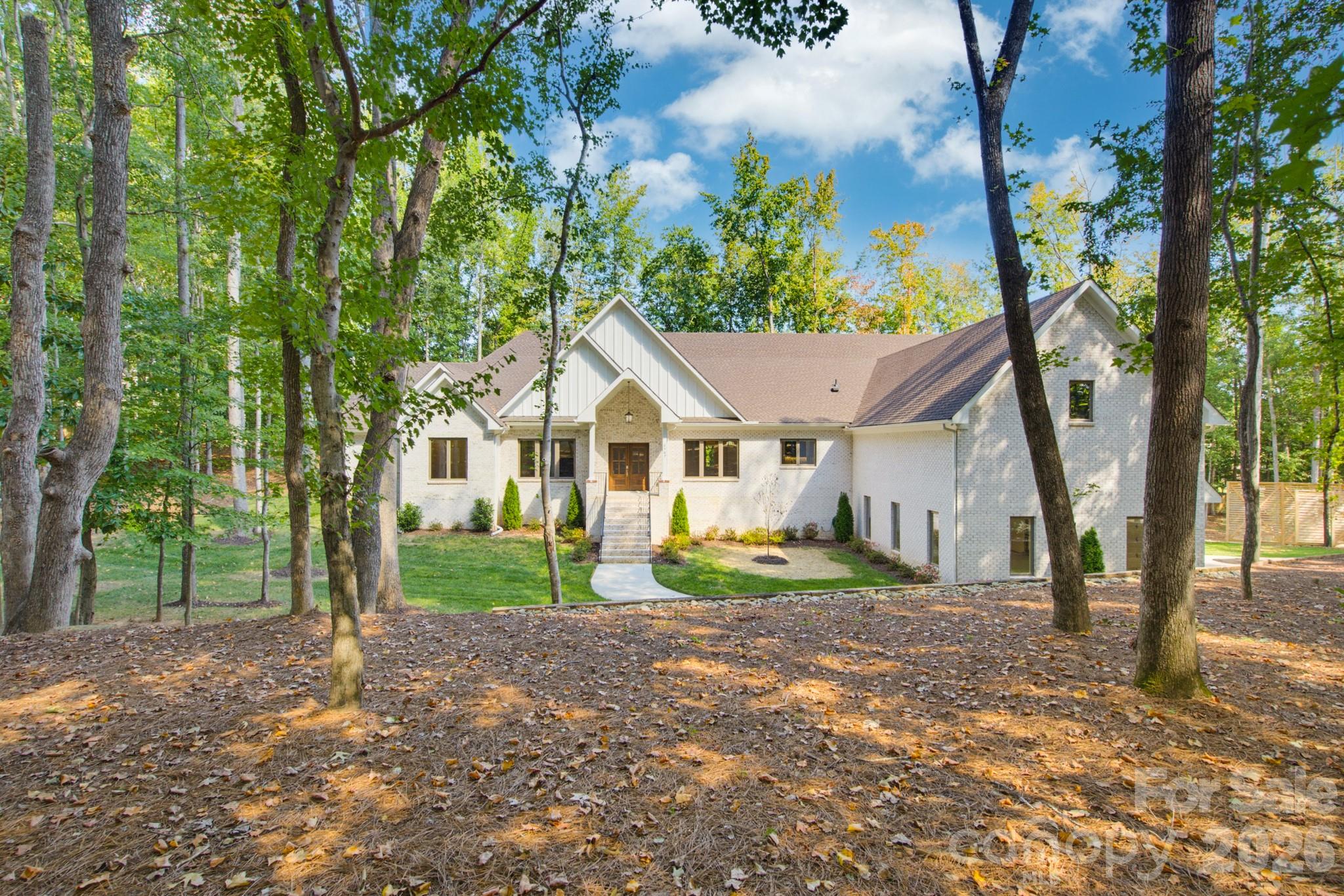 2507 Forest Lawn Drive