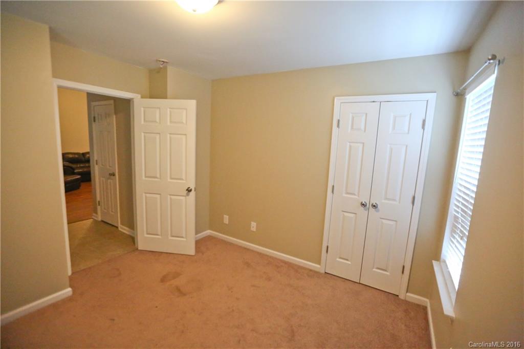 Royal Oaks - Residential