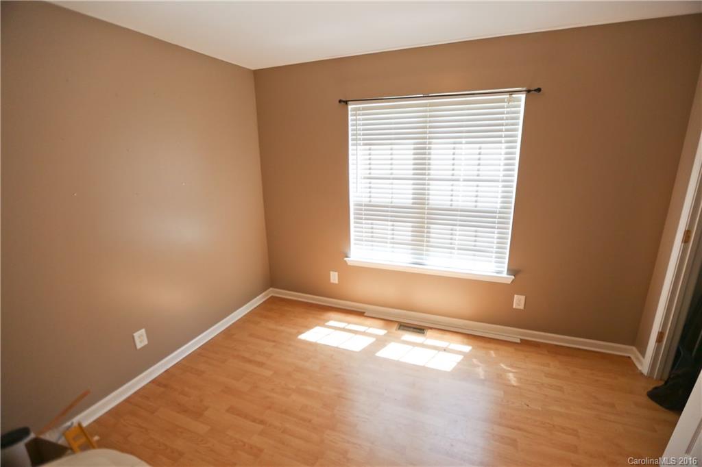Royal Oaks - Residential