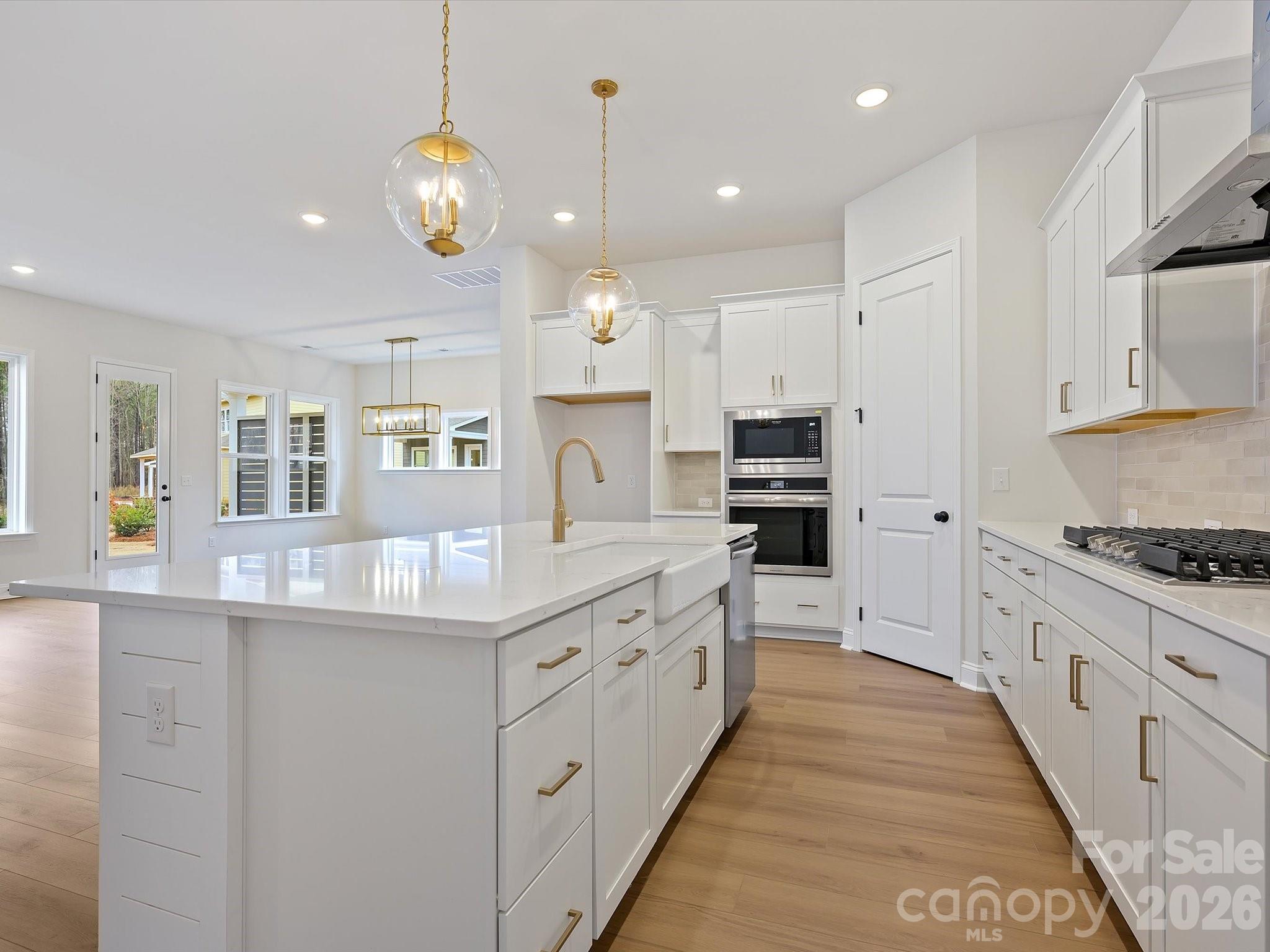 Hardy Pond - Residential