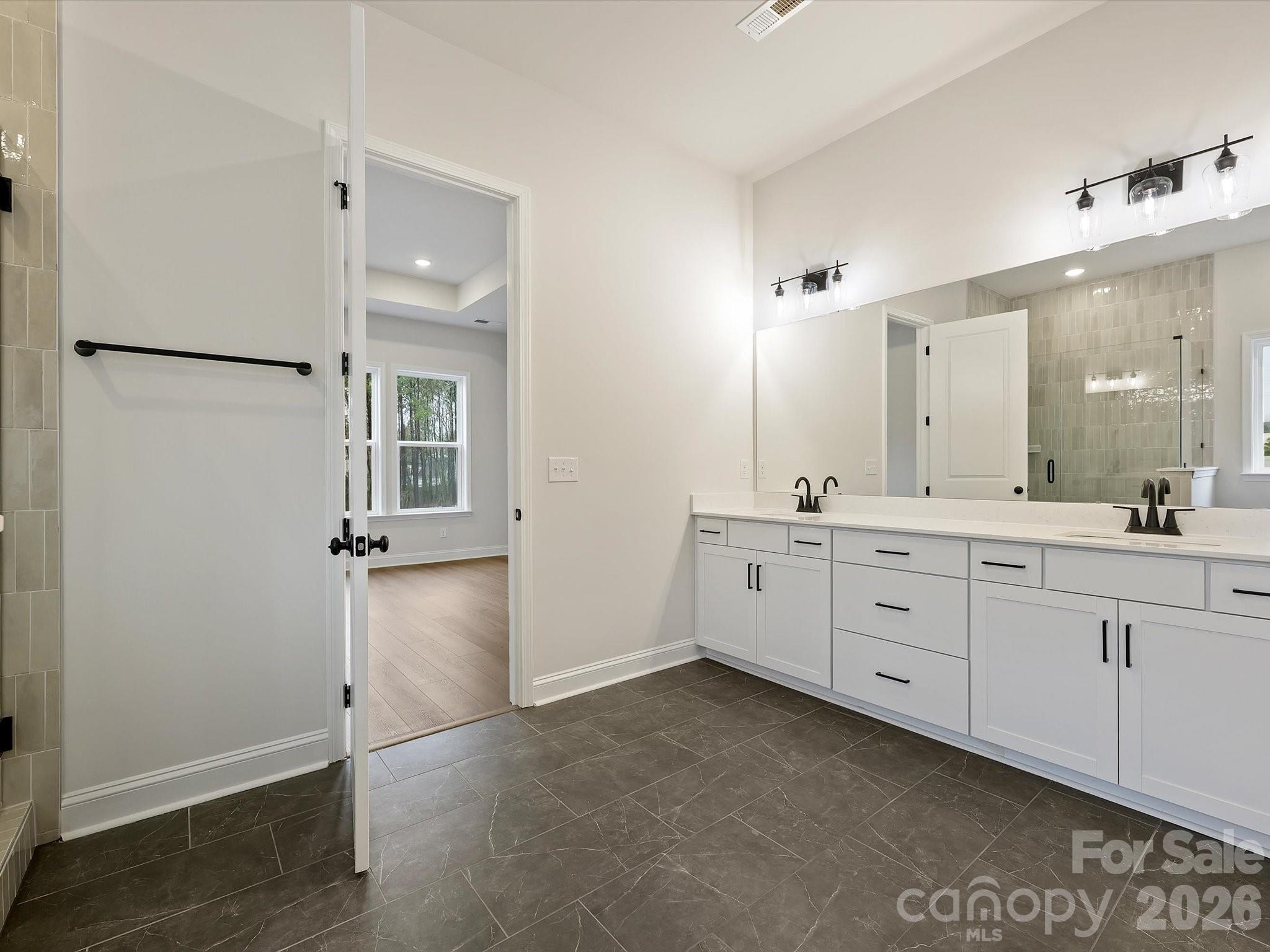 Hardy Pond - Residential