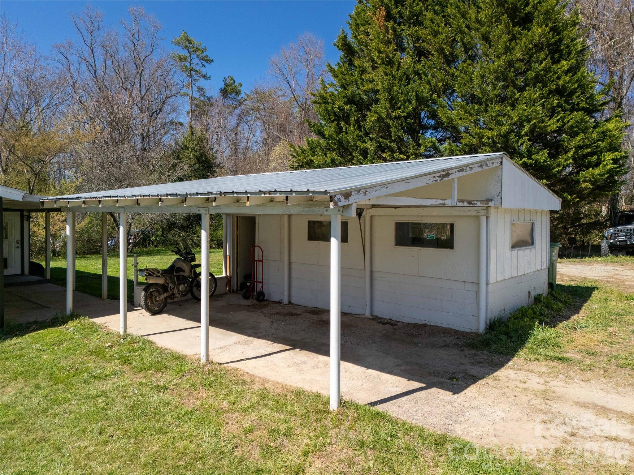 14 Winter Woods Drive