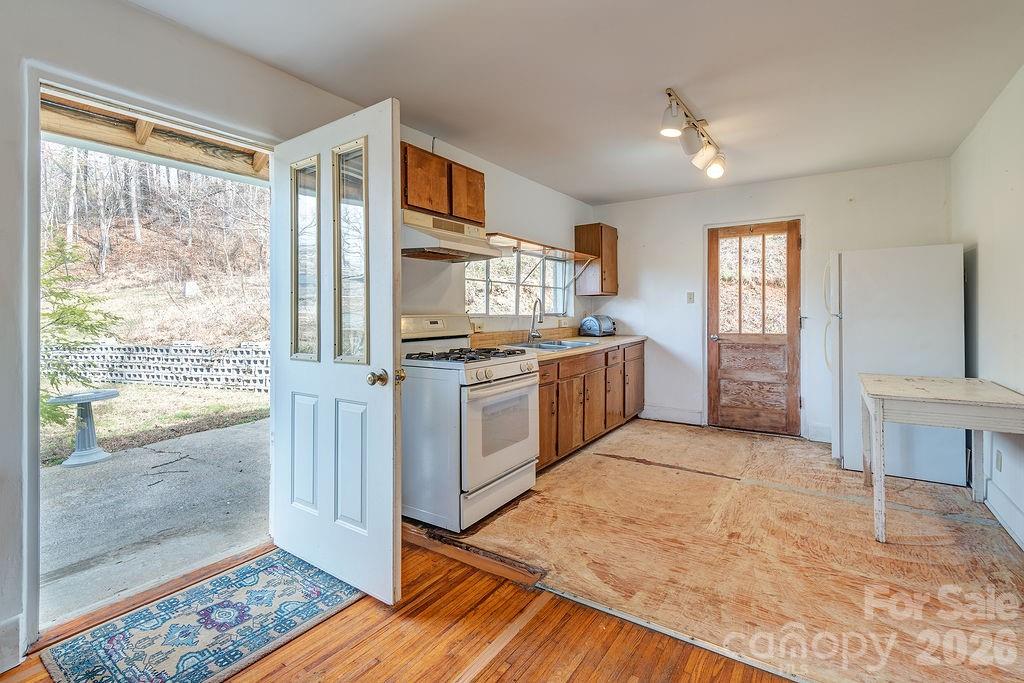 Pine Burr Park - Residential