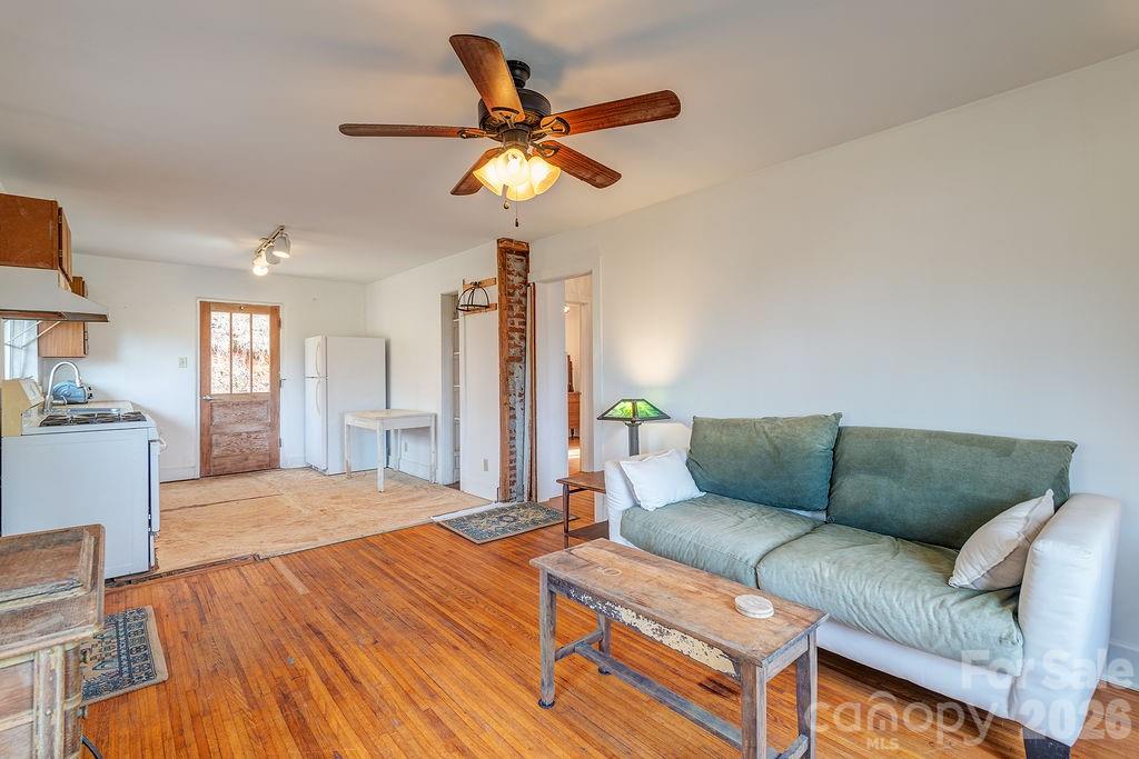 Pine Burr Park - Residential