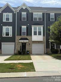 4014 Edenborn Lane Charlotte NC 28208