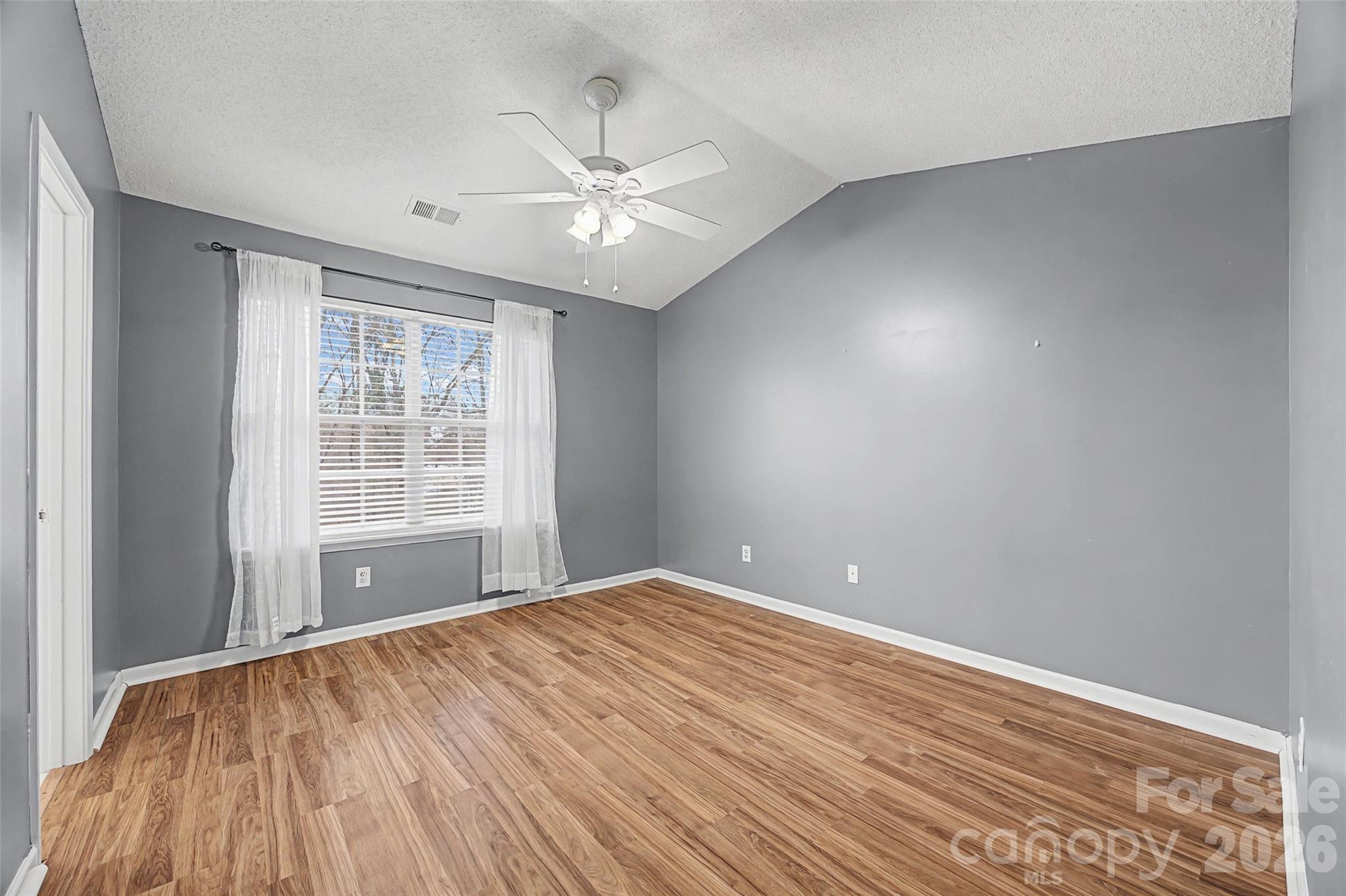 The Townes At River Crossing - Residential