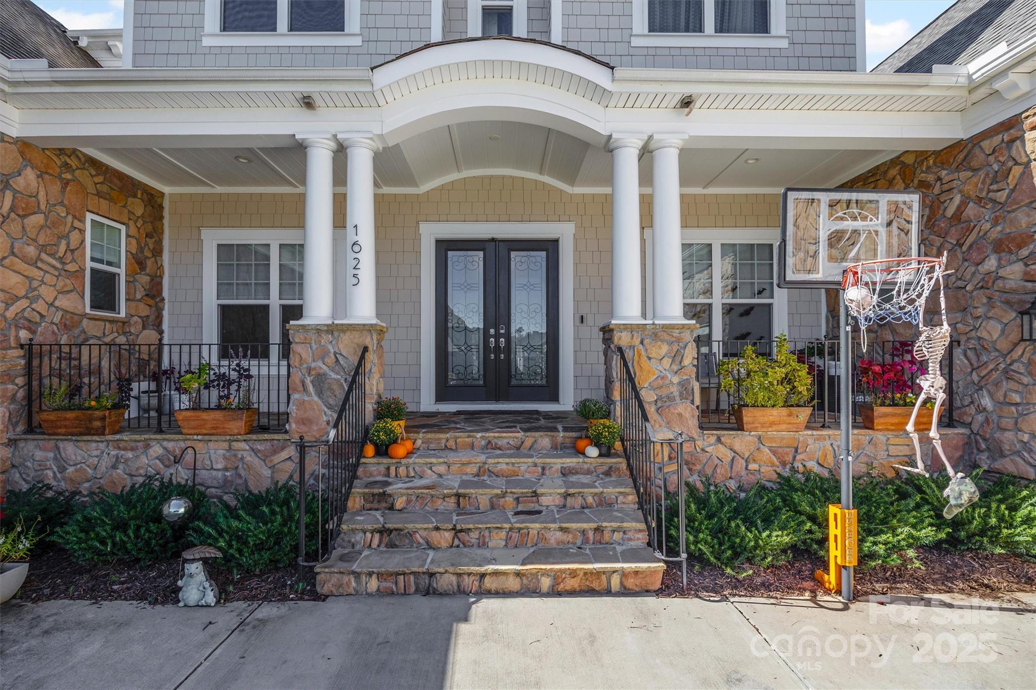 1625 Batson Creek Lane
