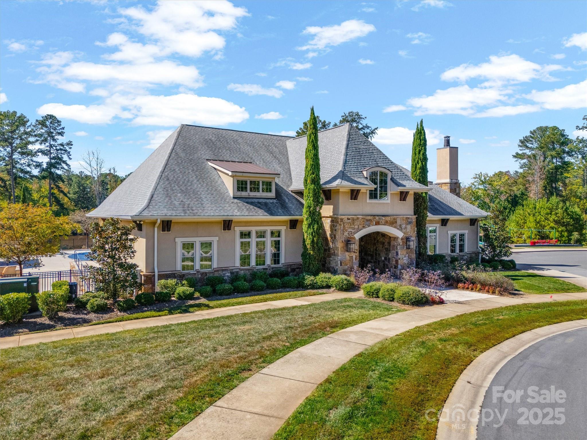 The Falls at Weddington - Residential