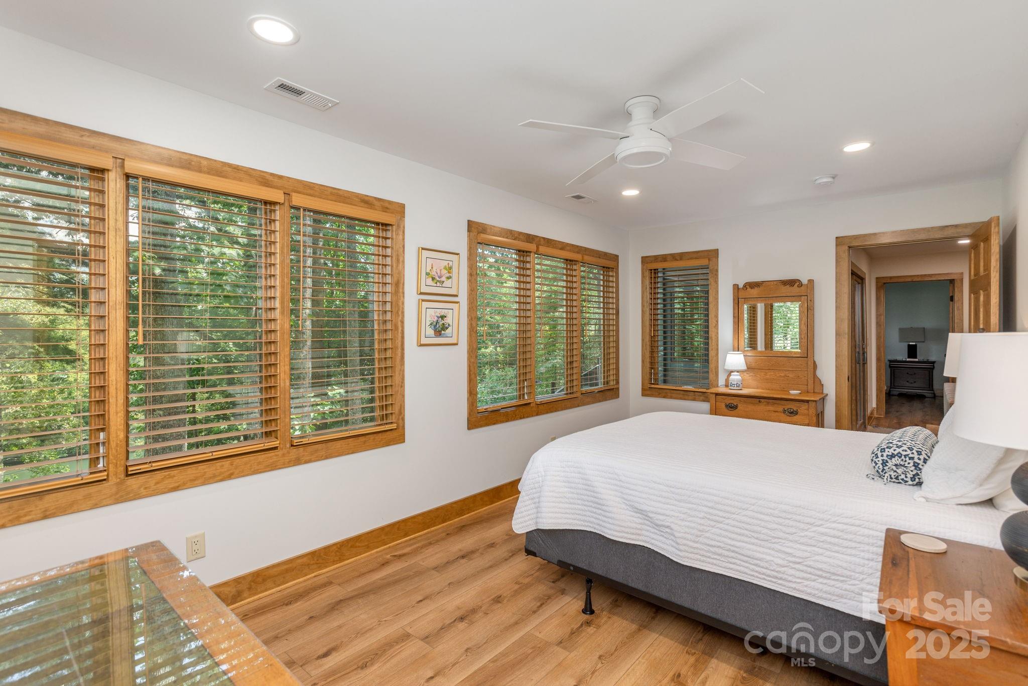 Apple Hill - Residential