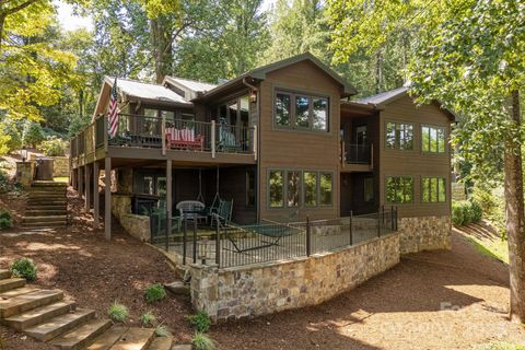 473 S Lake Summit Road Zirconia NC 28790