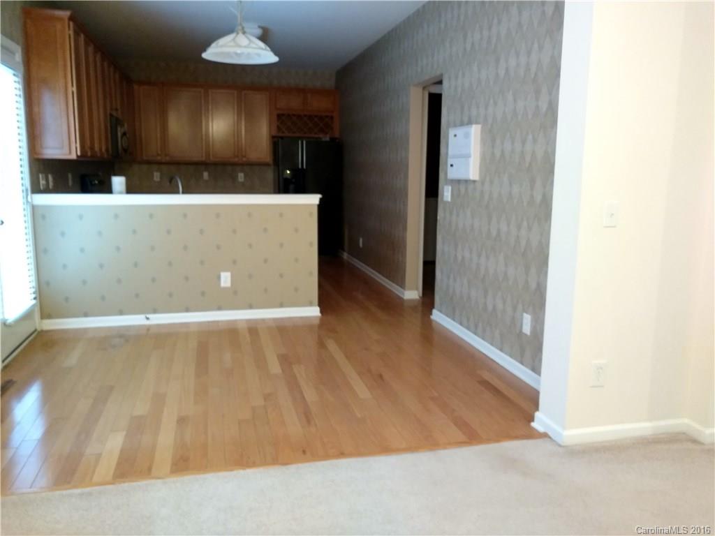 Sandy Pointe - Residential