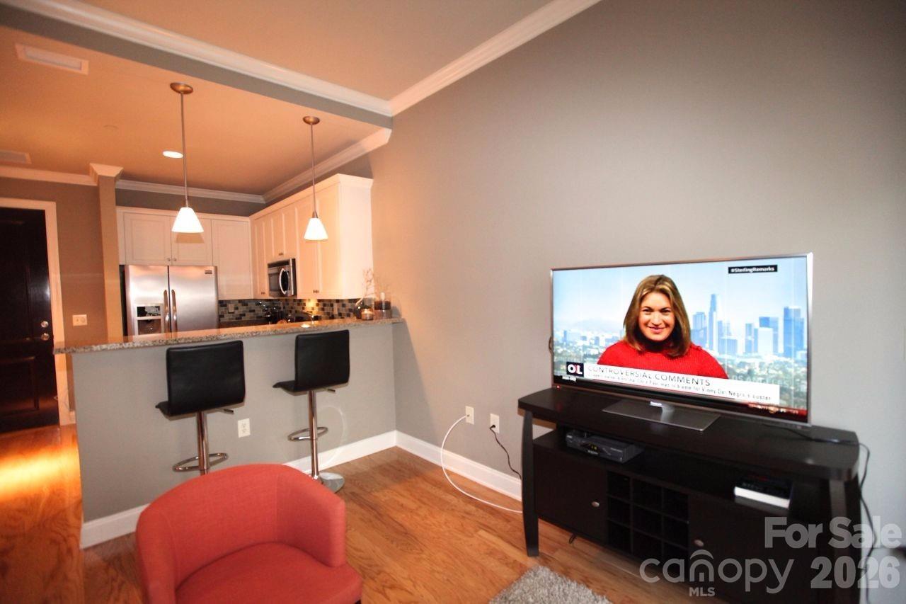 230 S Tryon Street 304