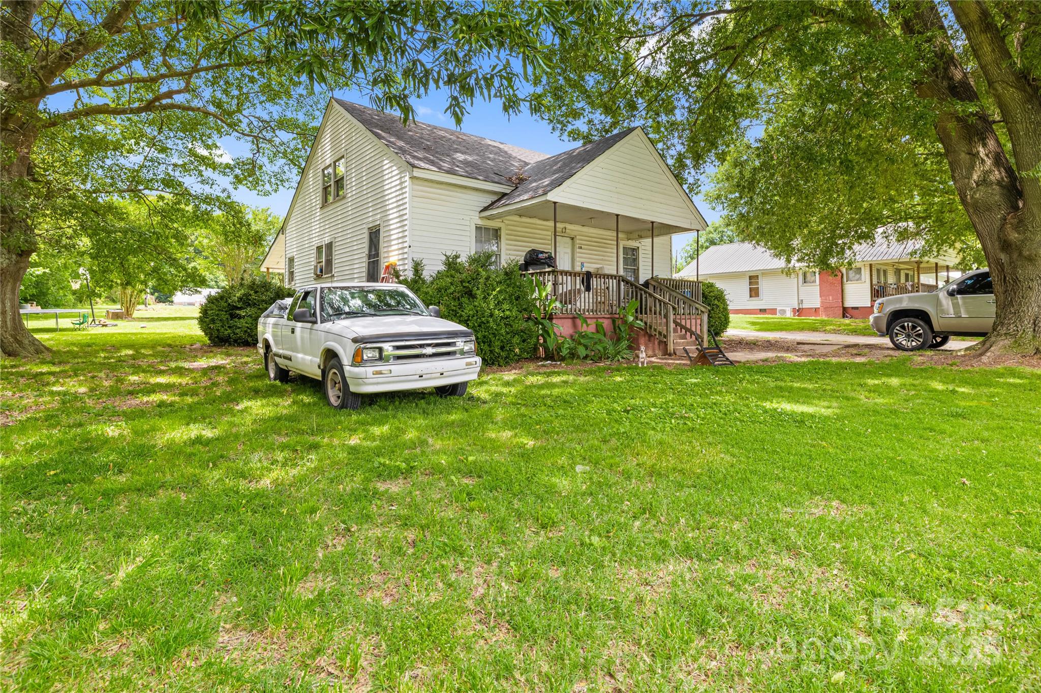 116 & 118 Webb Road