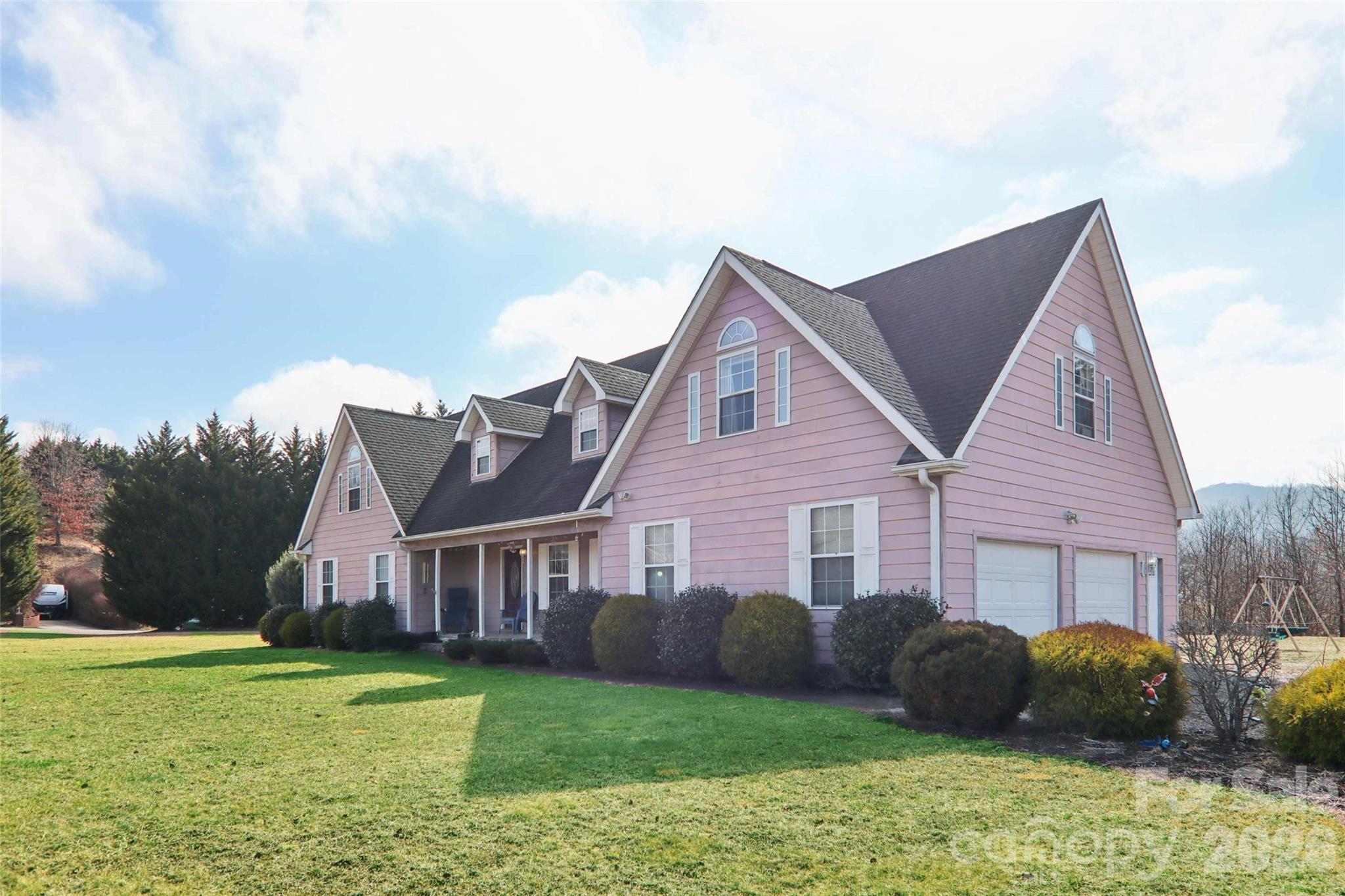 130 Crestview Street