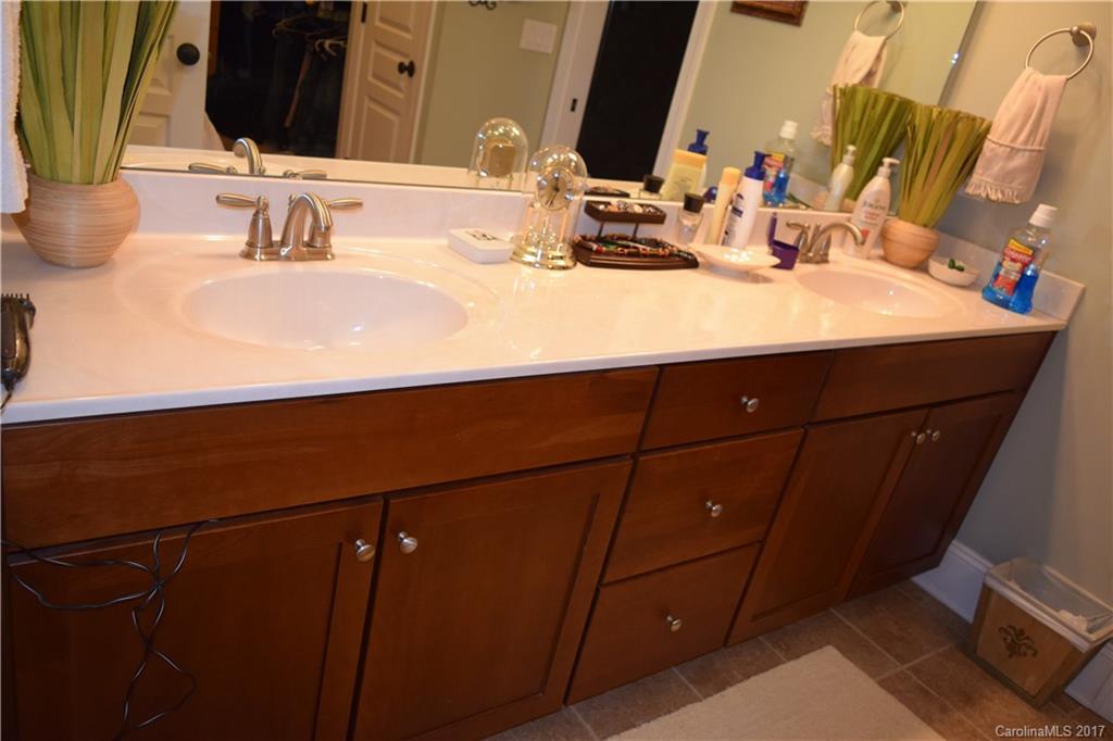 Kellswater Bridge - Residential Lease