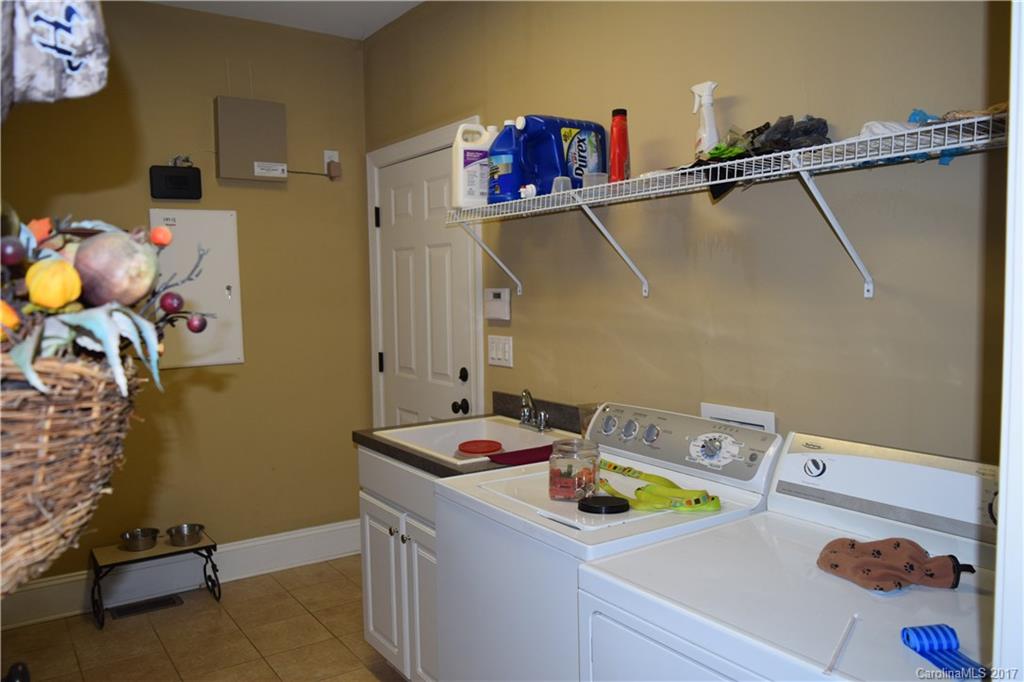 Kellswater Bridge - Residential Lease