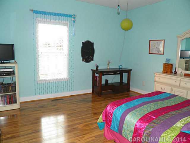 Mount Pleasant Woods - Residential