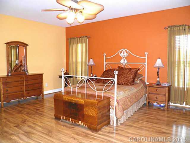 Mount Pleasant Woods - Residential