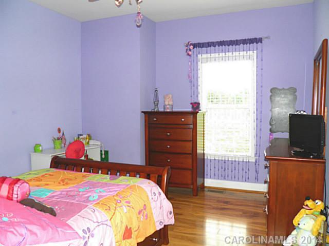 Mount Pleasant Woods - Residential