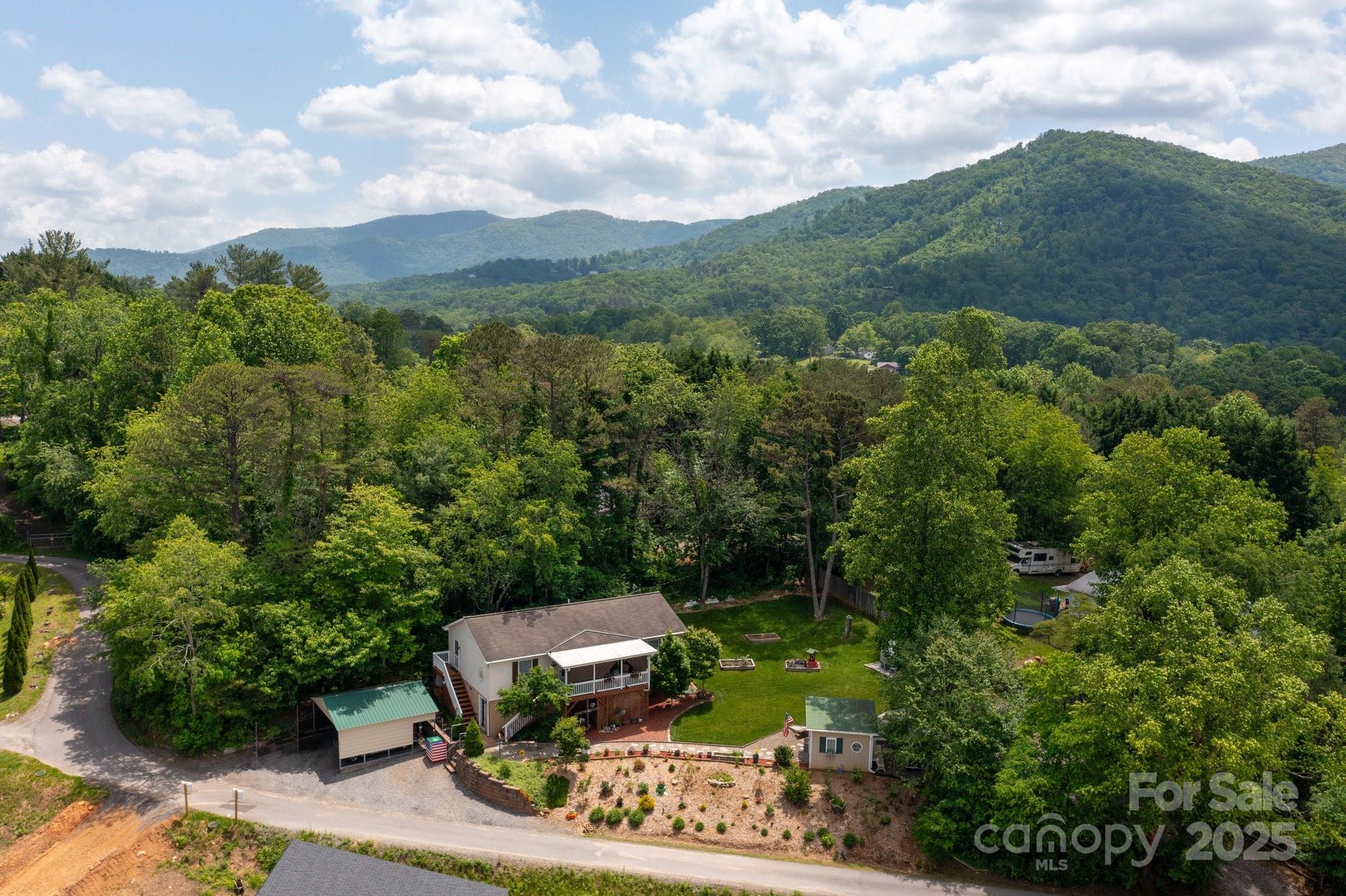 55 Upper Moffitt Road