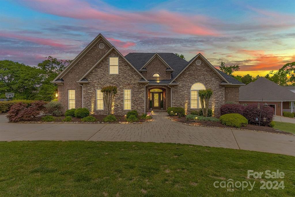 Crooked Creek - Residential