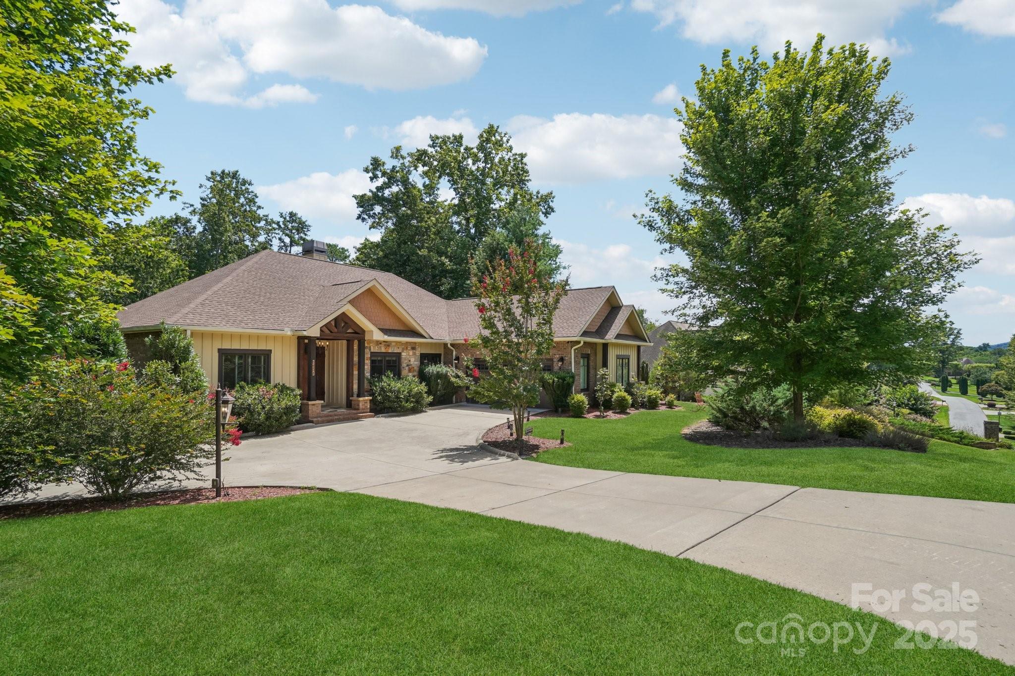 274 Majestic View Court