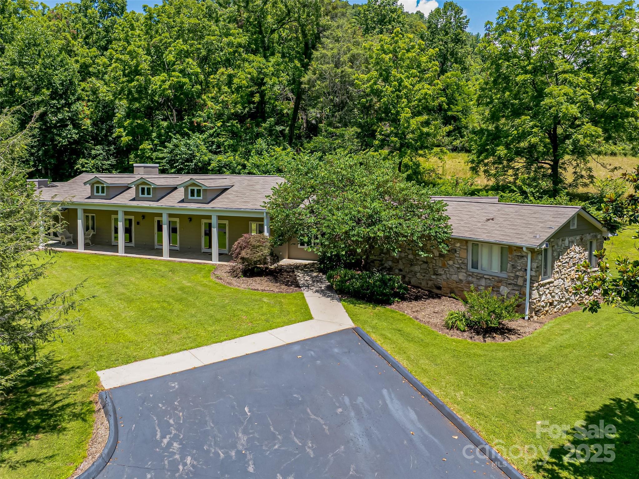 Mountain Park - Land