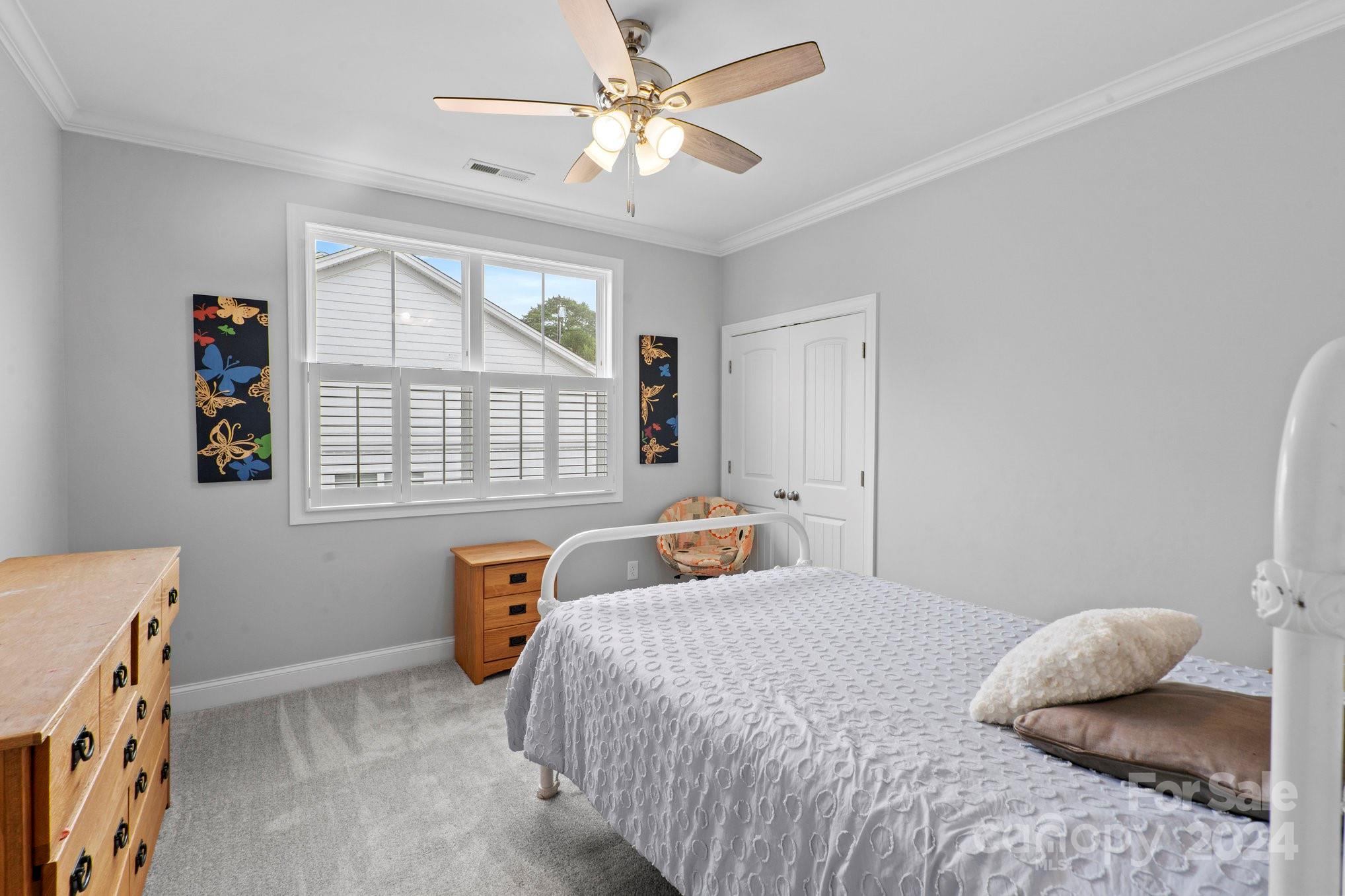 Riverside Drive - Residential