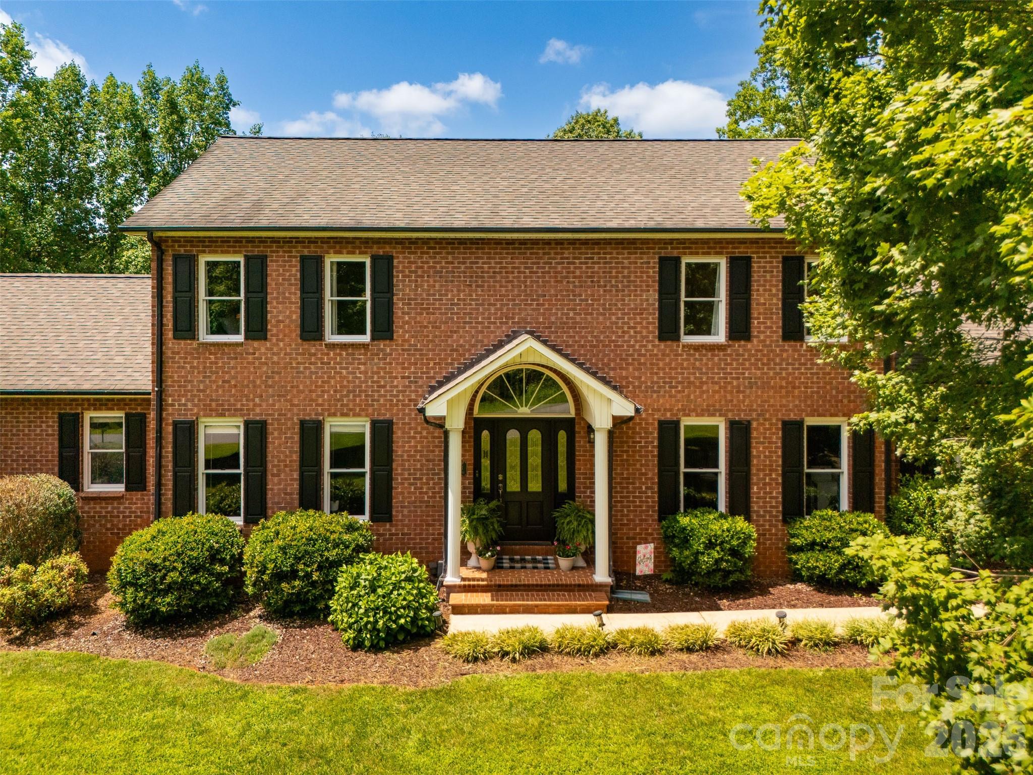 1413 Windemere Lane