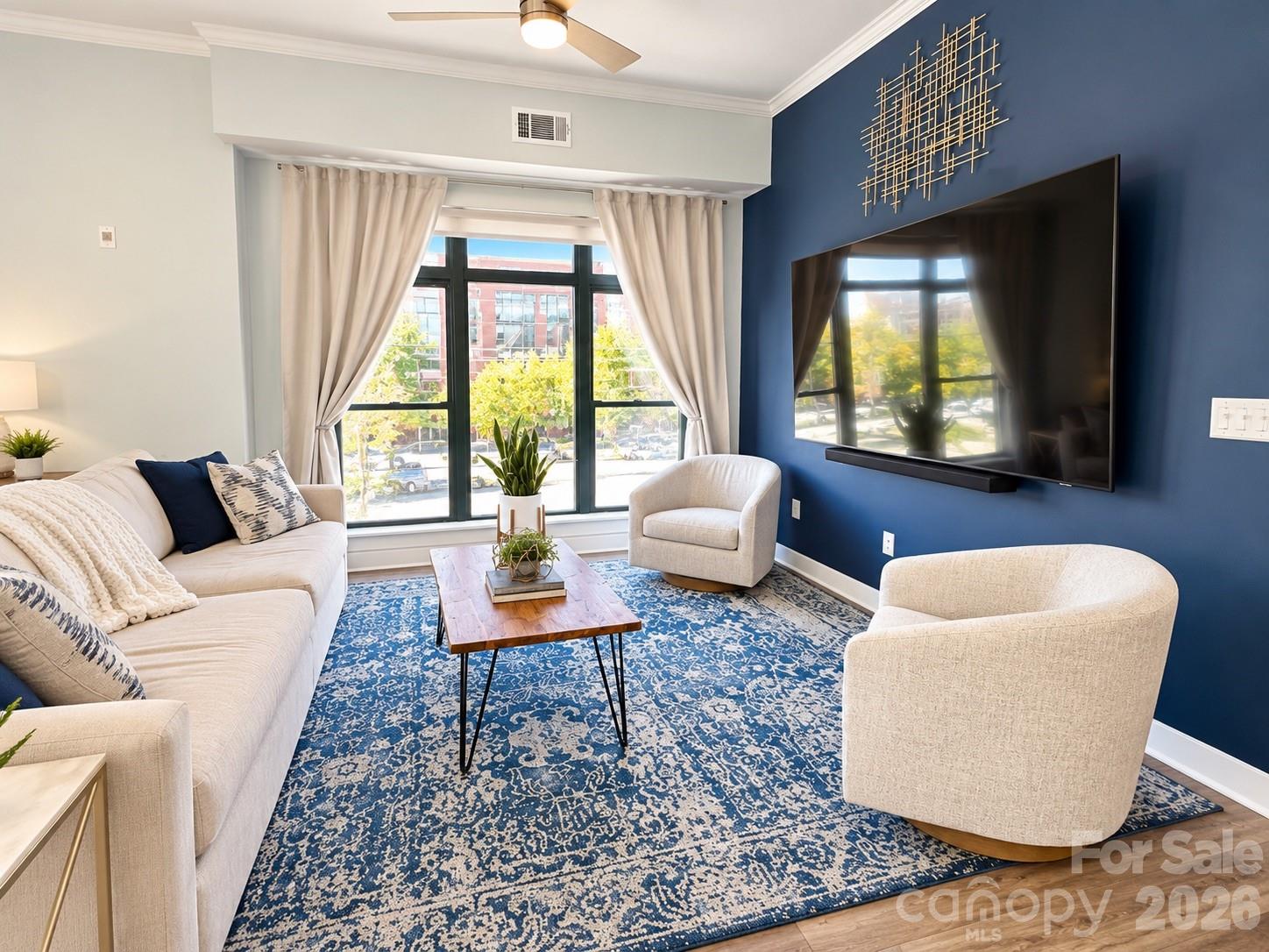 115 E Park Avenue 201