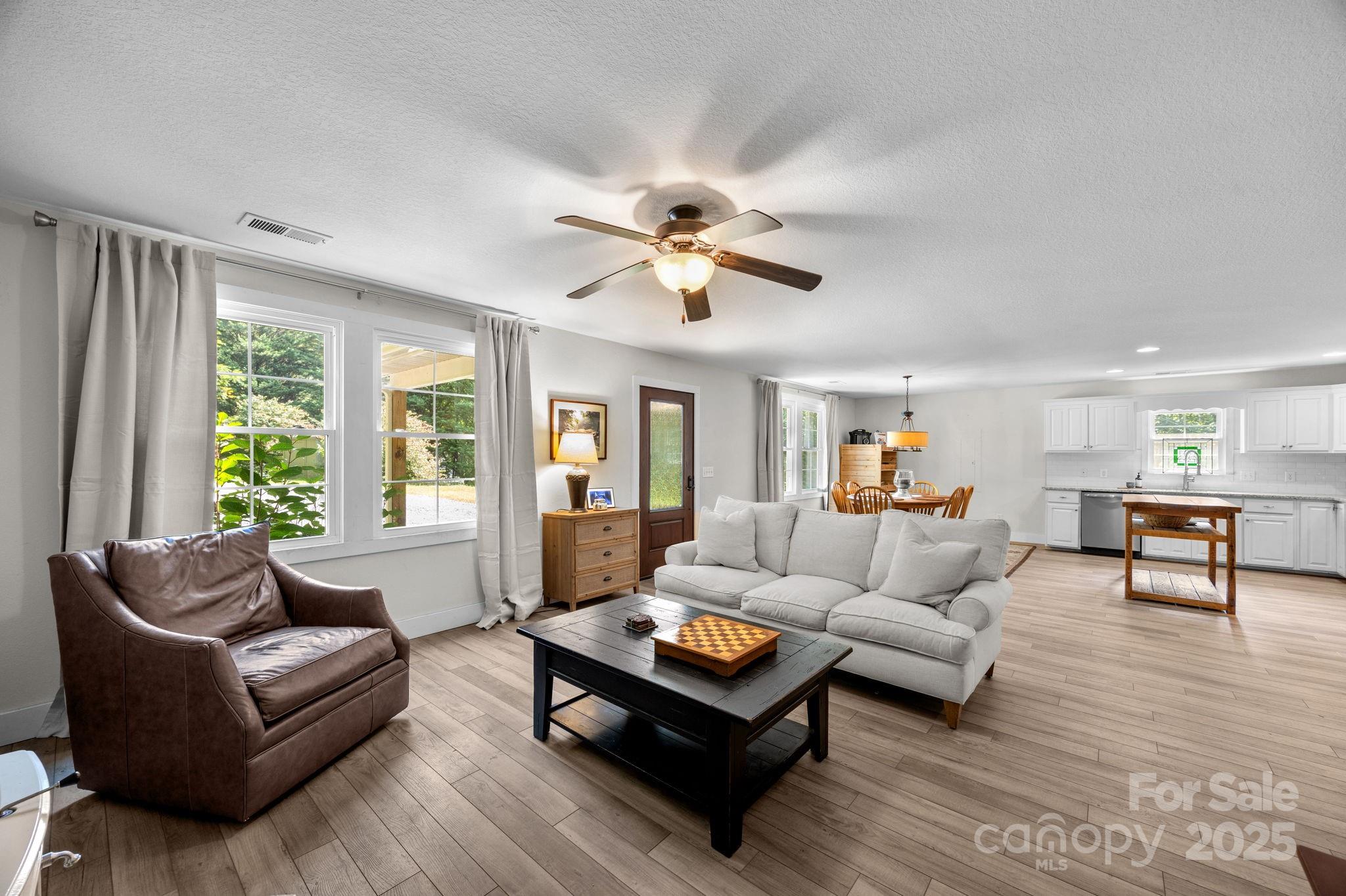 800 Kitchens Branch Road