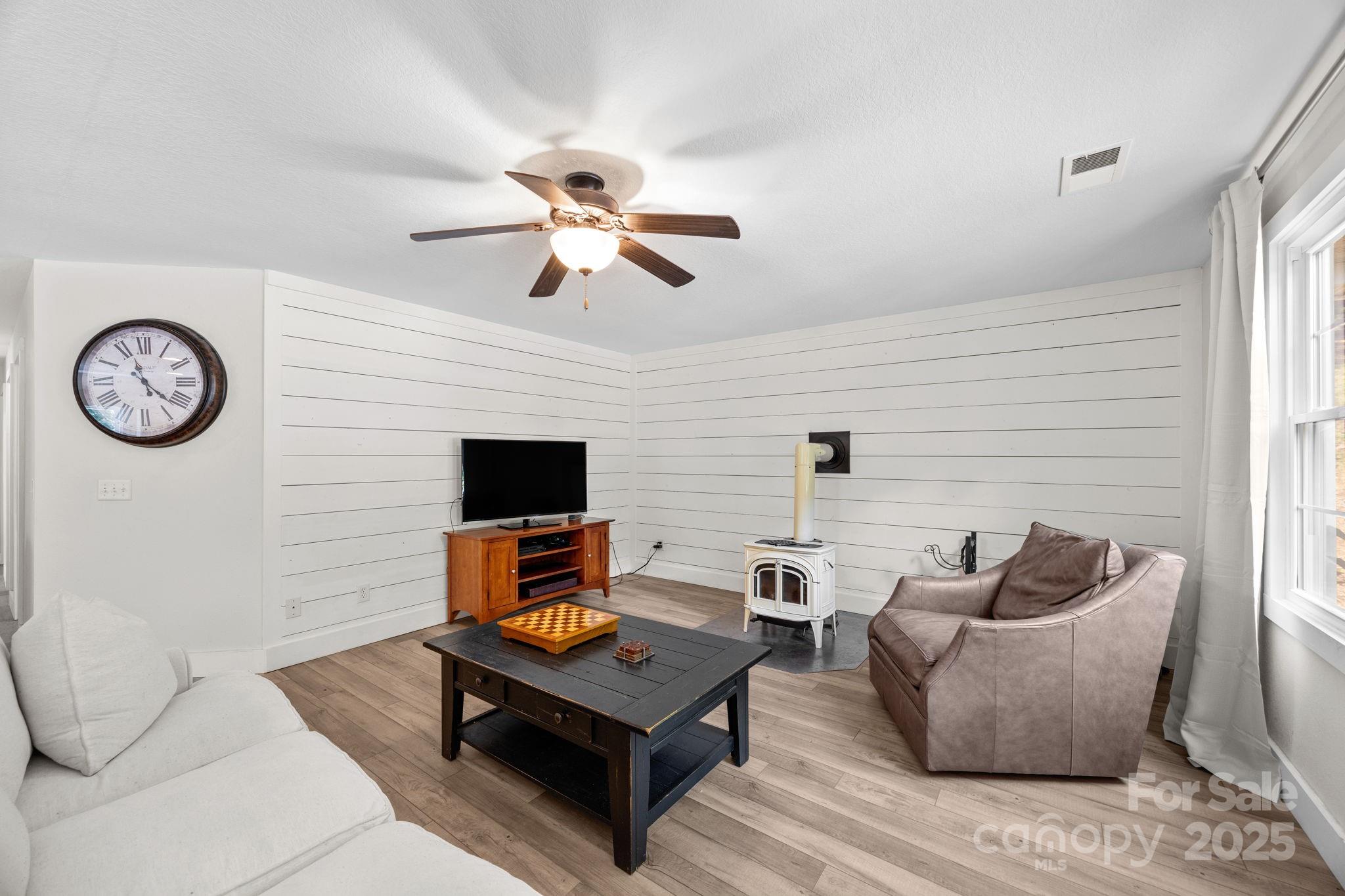 800 Kitchens Branch Road