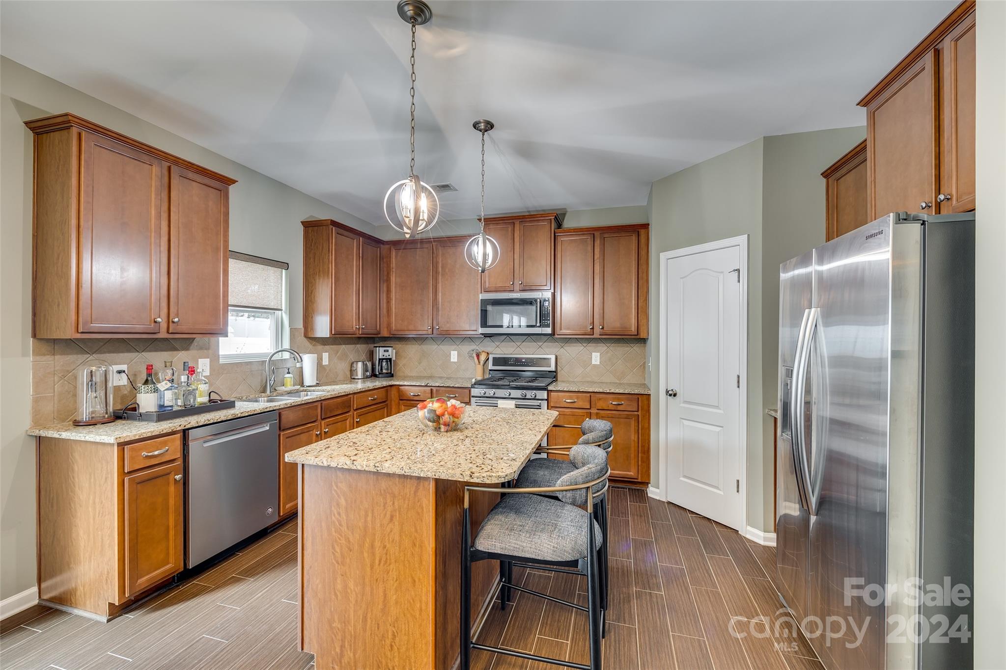 Traditions - Residential