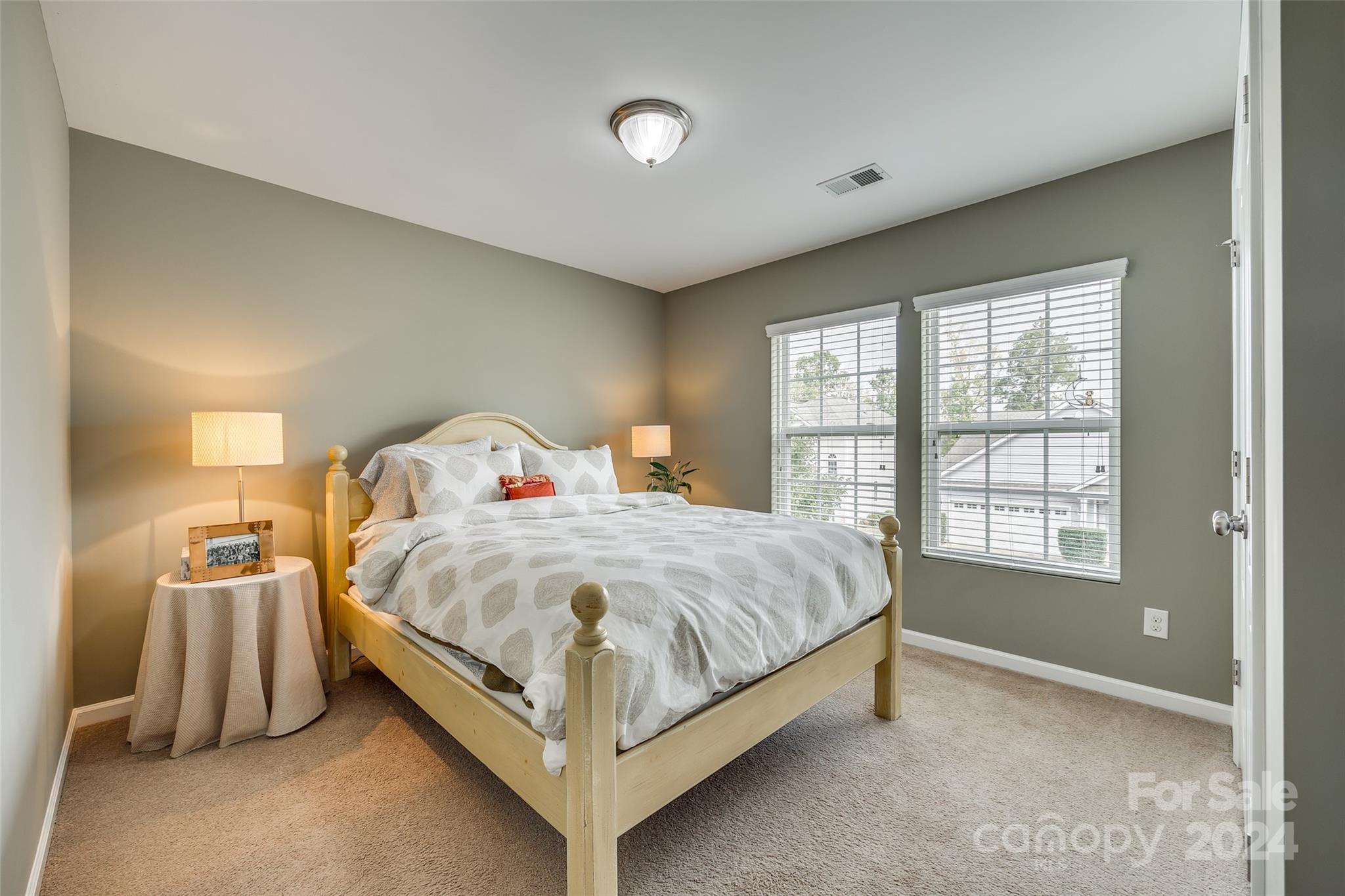 Traditions - Residential