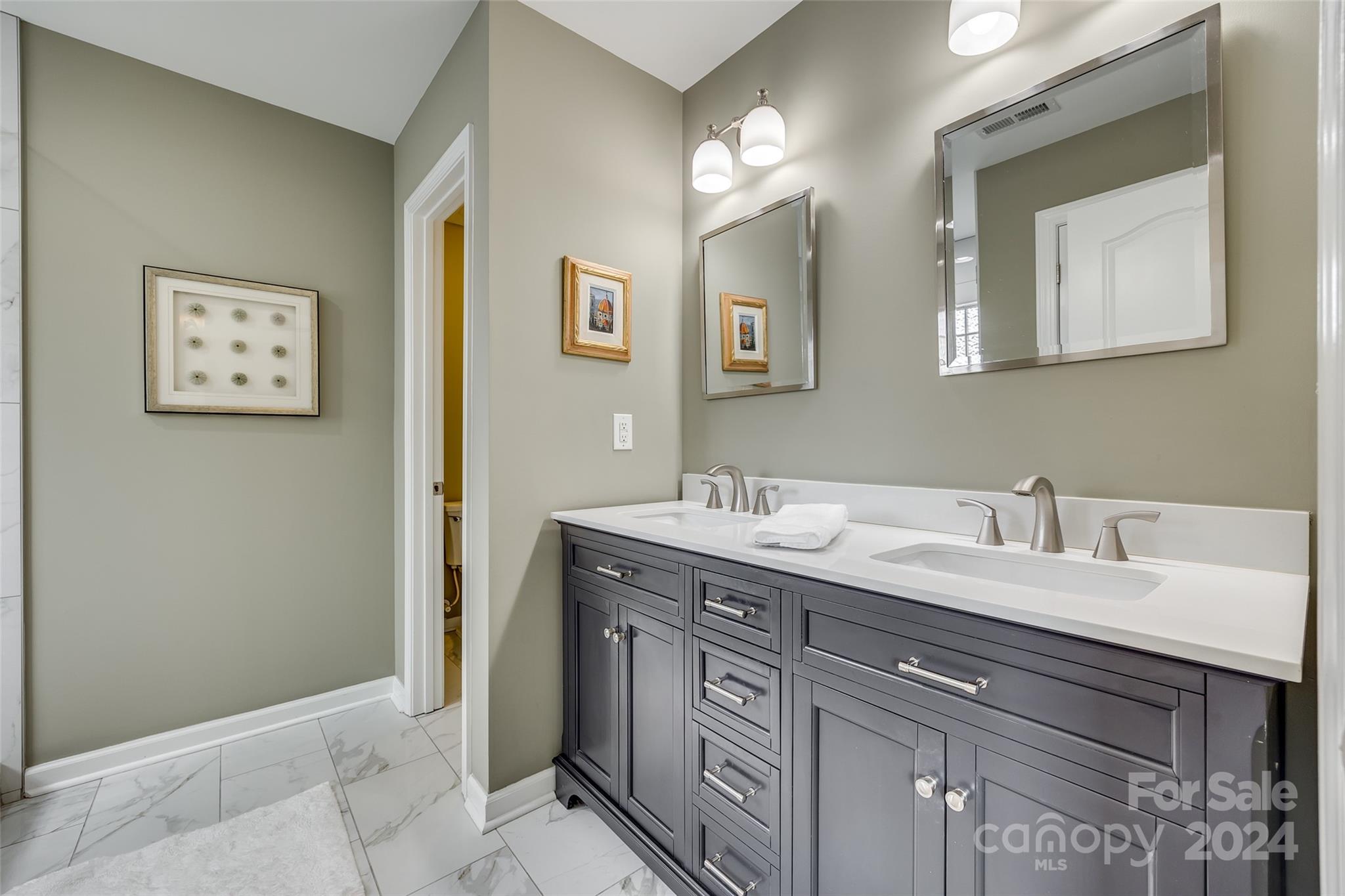 Traditions - Residential