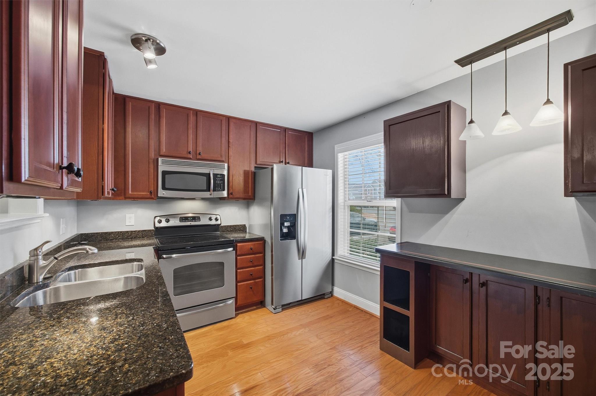 Fairlawn Villas - Residential