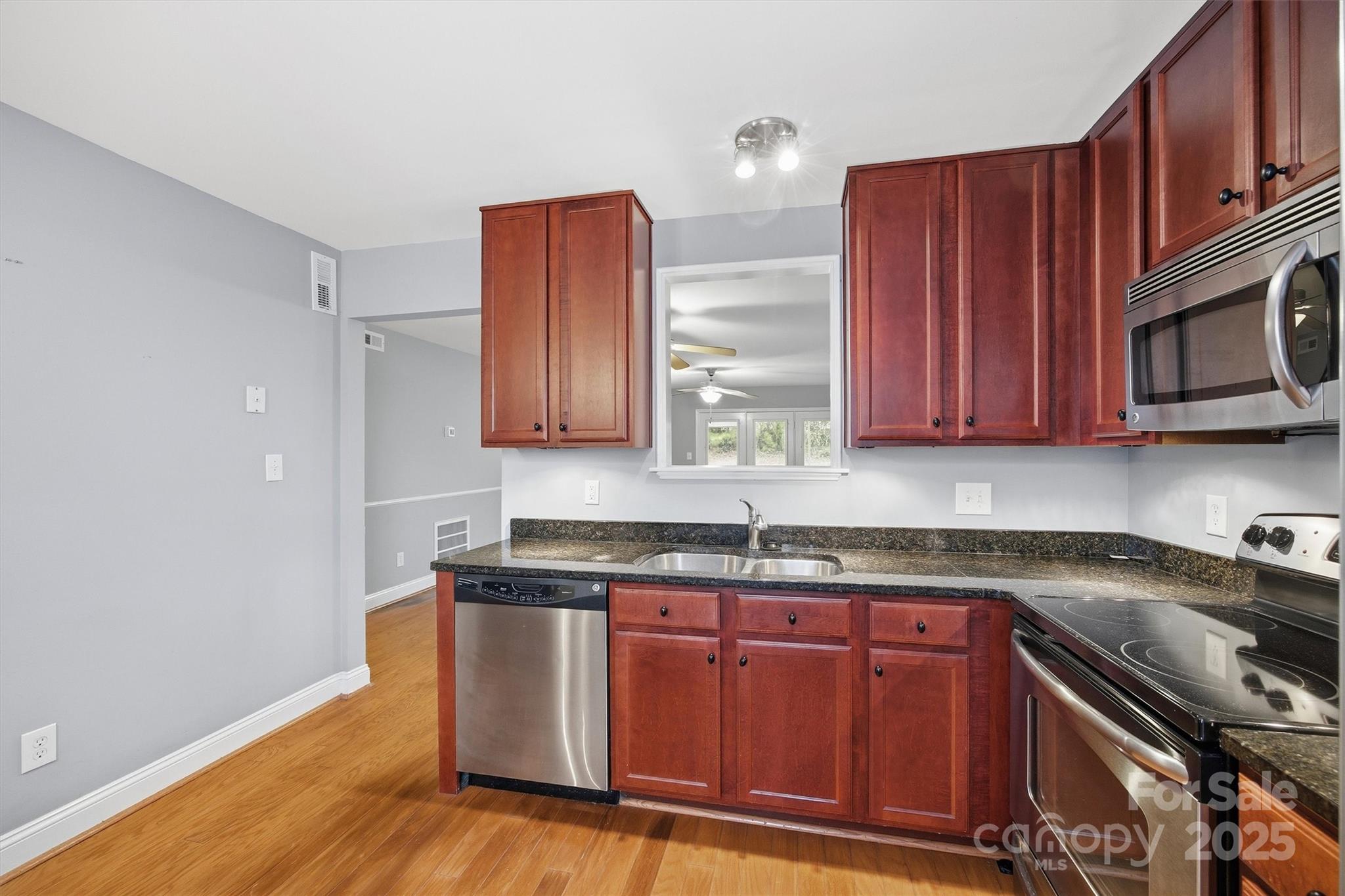 Fairlawn Villas - Residential