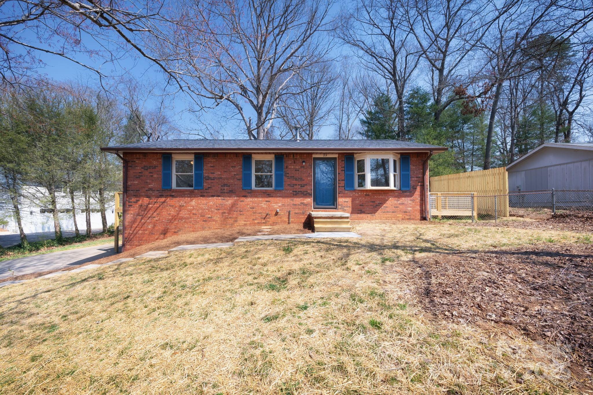 29 Evelake Drive