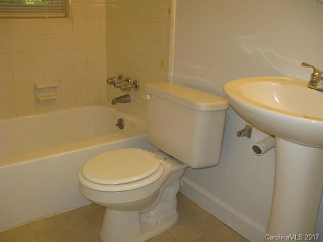 Thomasboro - Residential Lease