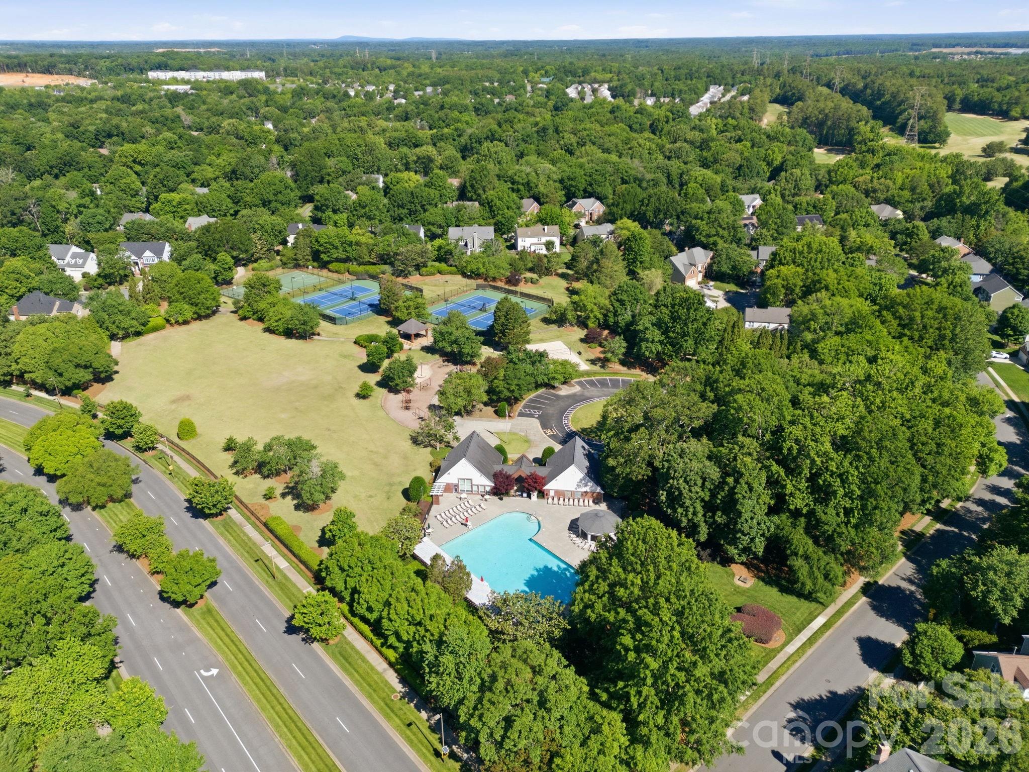Highland Creek - Residential